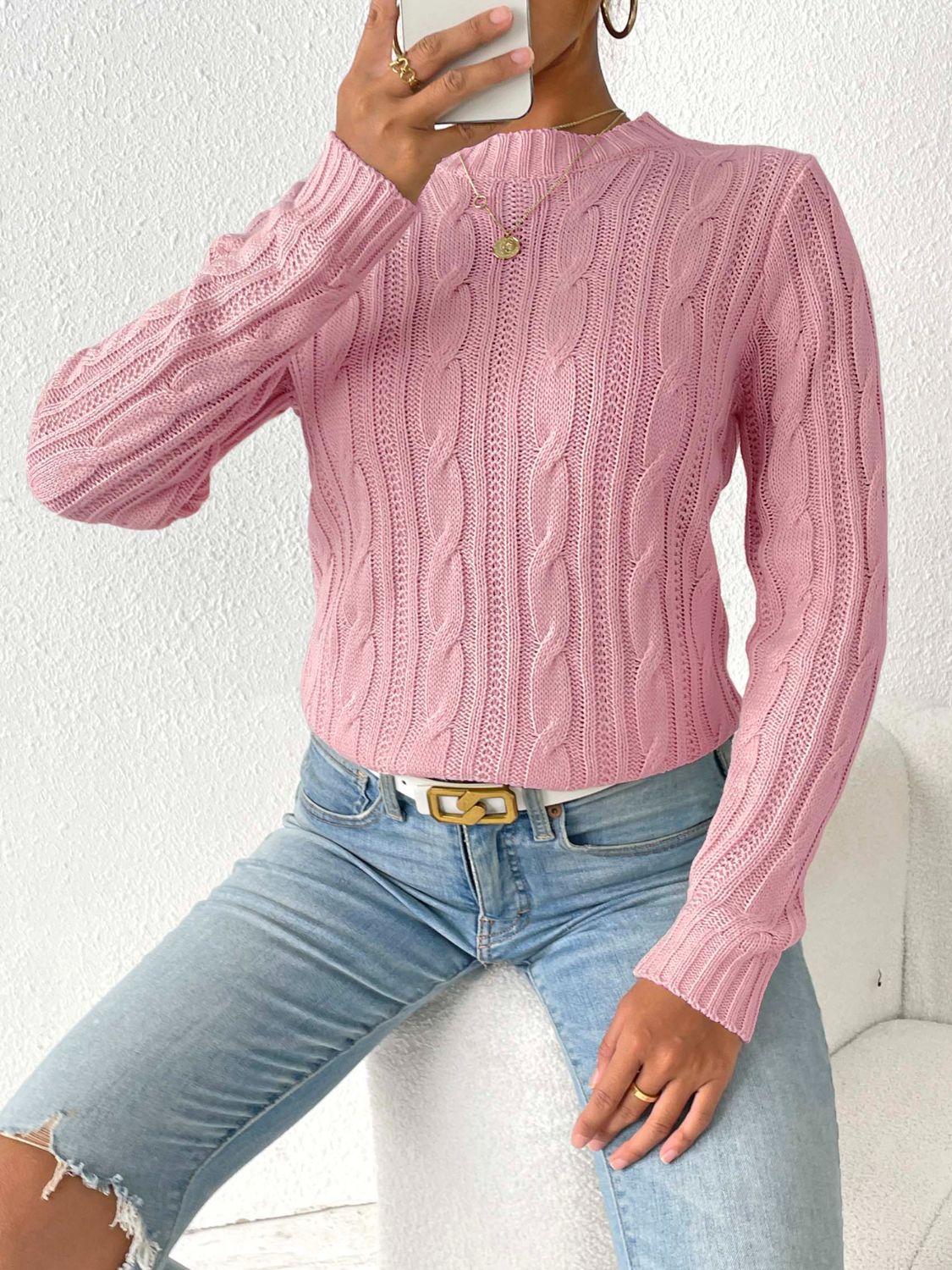 Cable - Knit Round Neck Sweater - ViarousViarousViarous