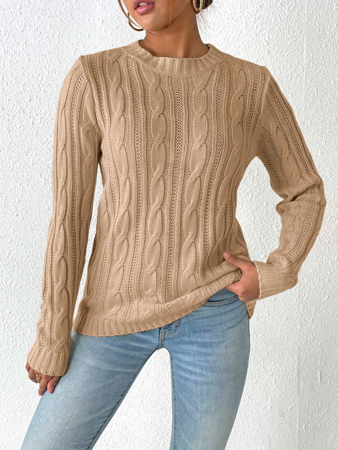 Cable - Knit Round Neck Sweater - ViarousViarousViarous