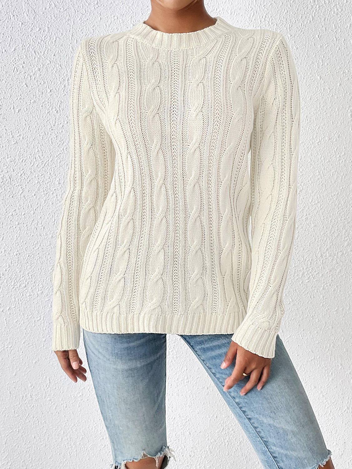 Cable - Knit Round Neck Sweater - ViarousViarousViarous