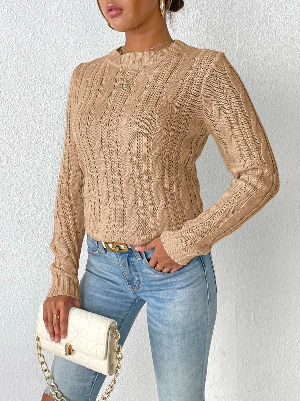 Cable - Knit Round Neck Sweater - ViarousViarousViarous