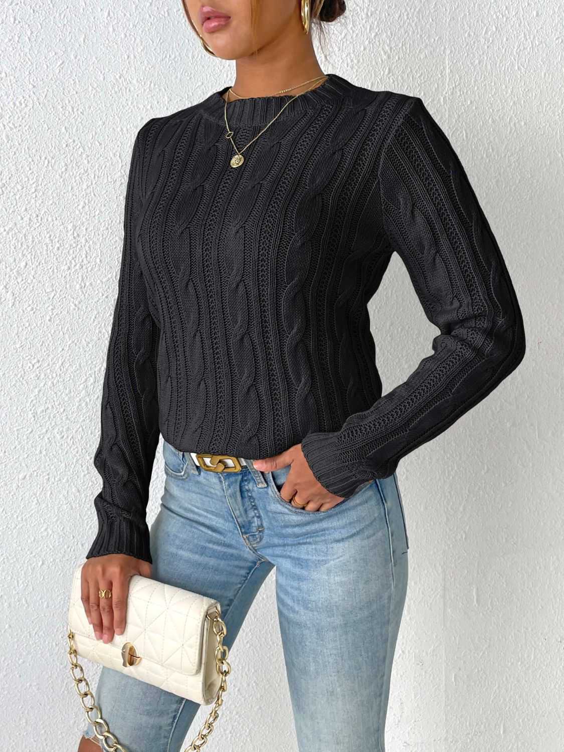 Cable - Knit Round Neck Sweater - ViarousViarousViarous