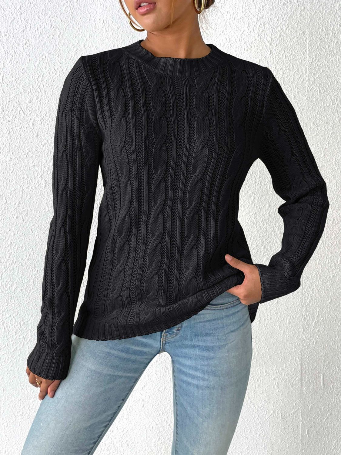 Cable - Knit Round Neck Sweater - ViarousViarousViarous