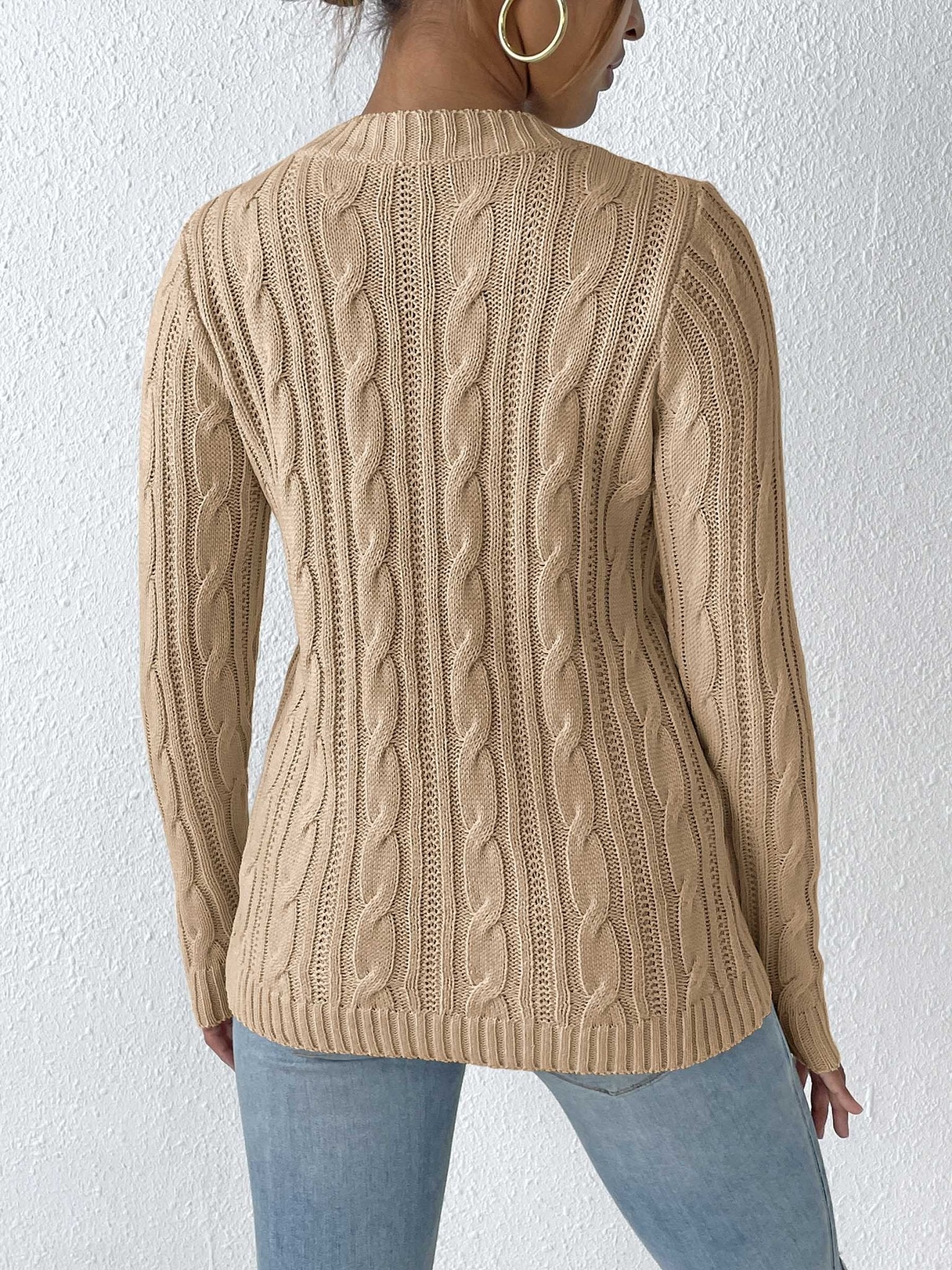 Cable - Knit Round Neck Sweater - ViarousViarousViarous