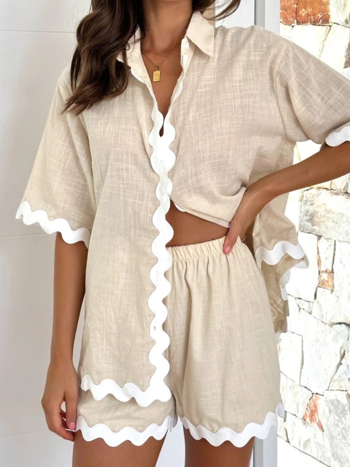 Contrast Trim Half Sleeve Top and Shorts Set - ViarousViarousViarous