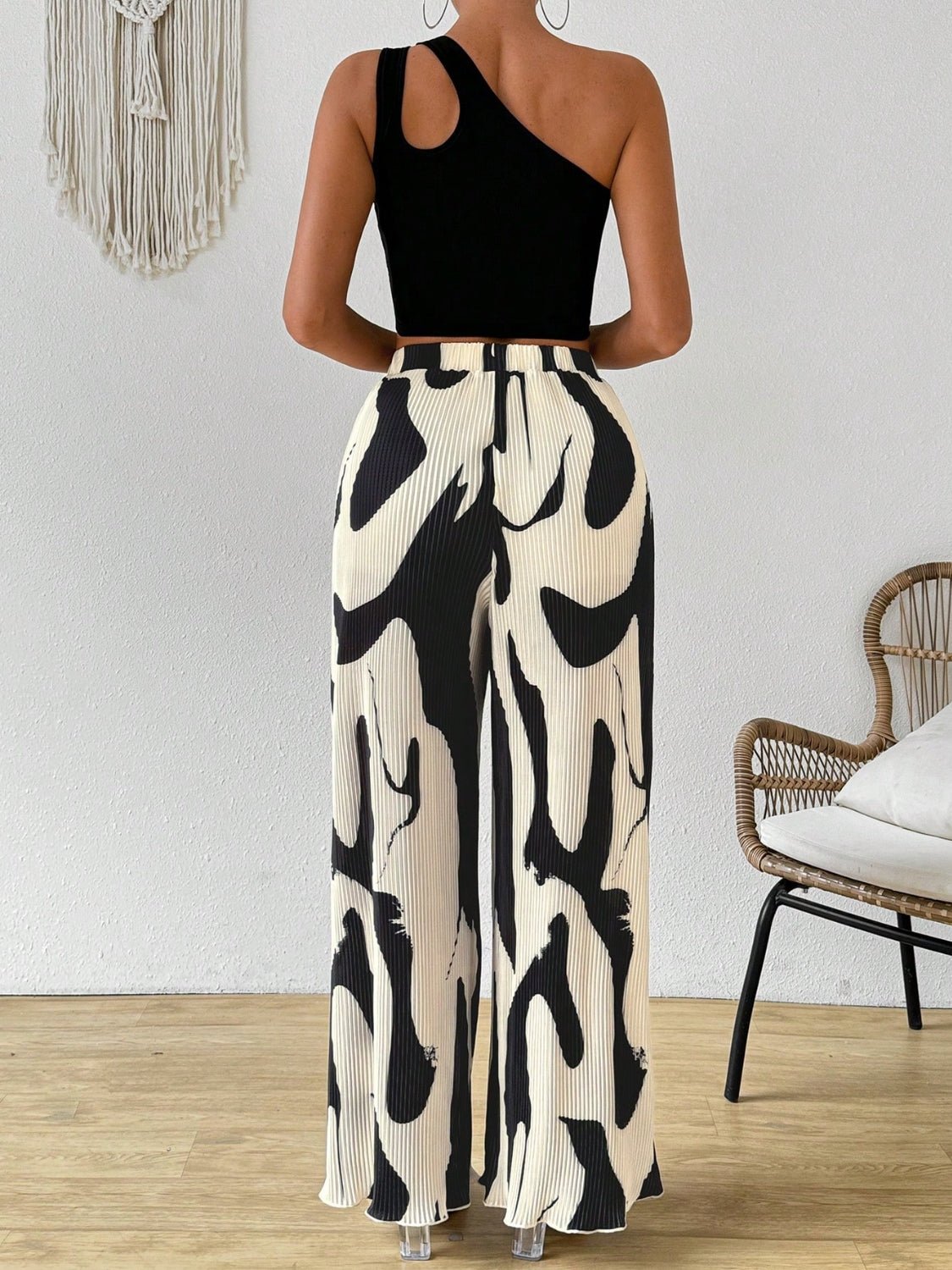 Cutout One Shoulder Top and Printed Pants Set - ViarousViarousViarous