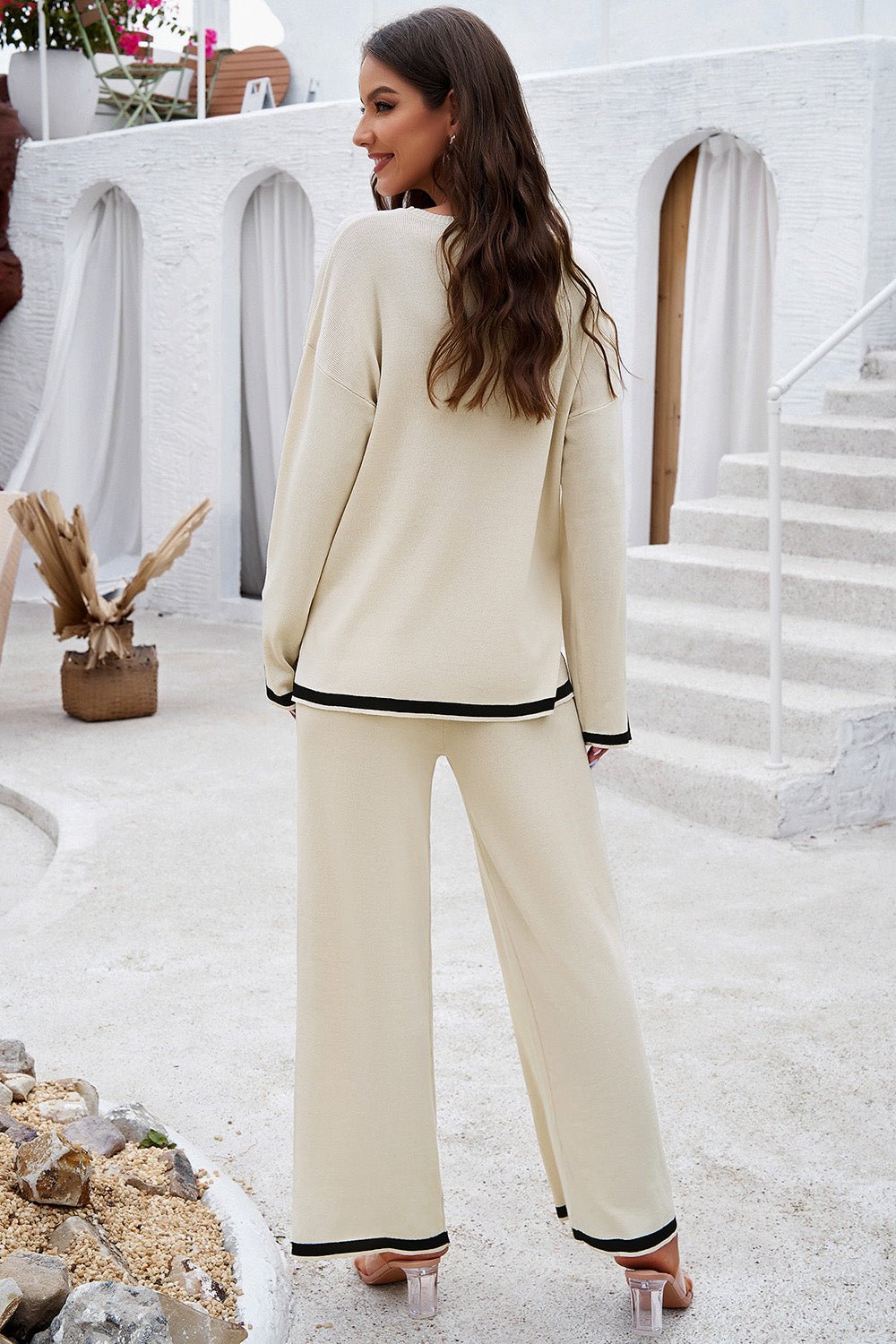 Devine Contrast Trim Round Neck Top and Pants Set - ViarousViarousViarous