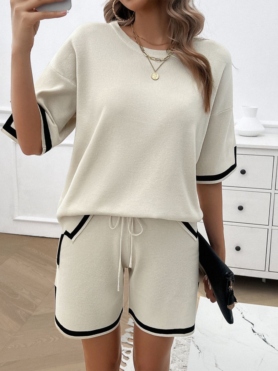 Devine Contrast Trim Round Neck Top and Shorts Set - ViarousViarousViarous