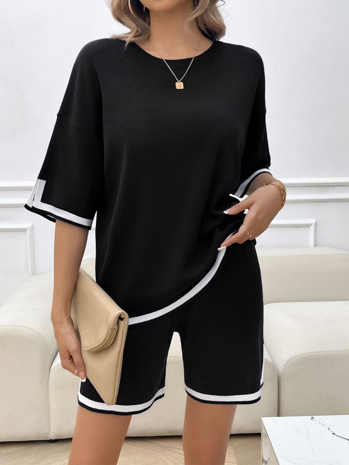 Devine Contrast Trim Round Neck Top and Shorts Set - ViarousViarousViarous
