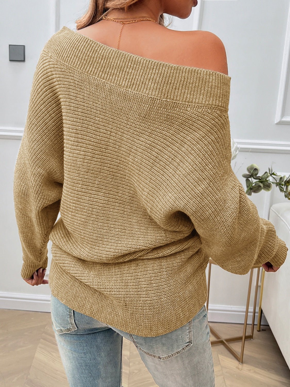 Devine Pearl Detail Long Sleeve Sweater - ViarousViarousViarous