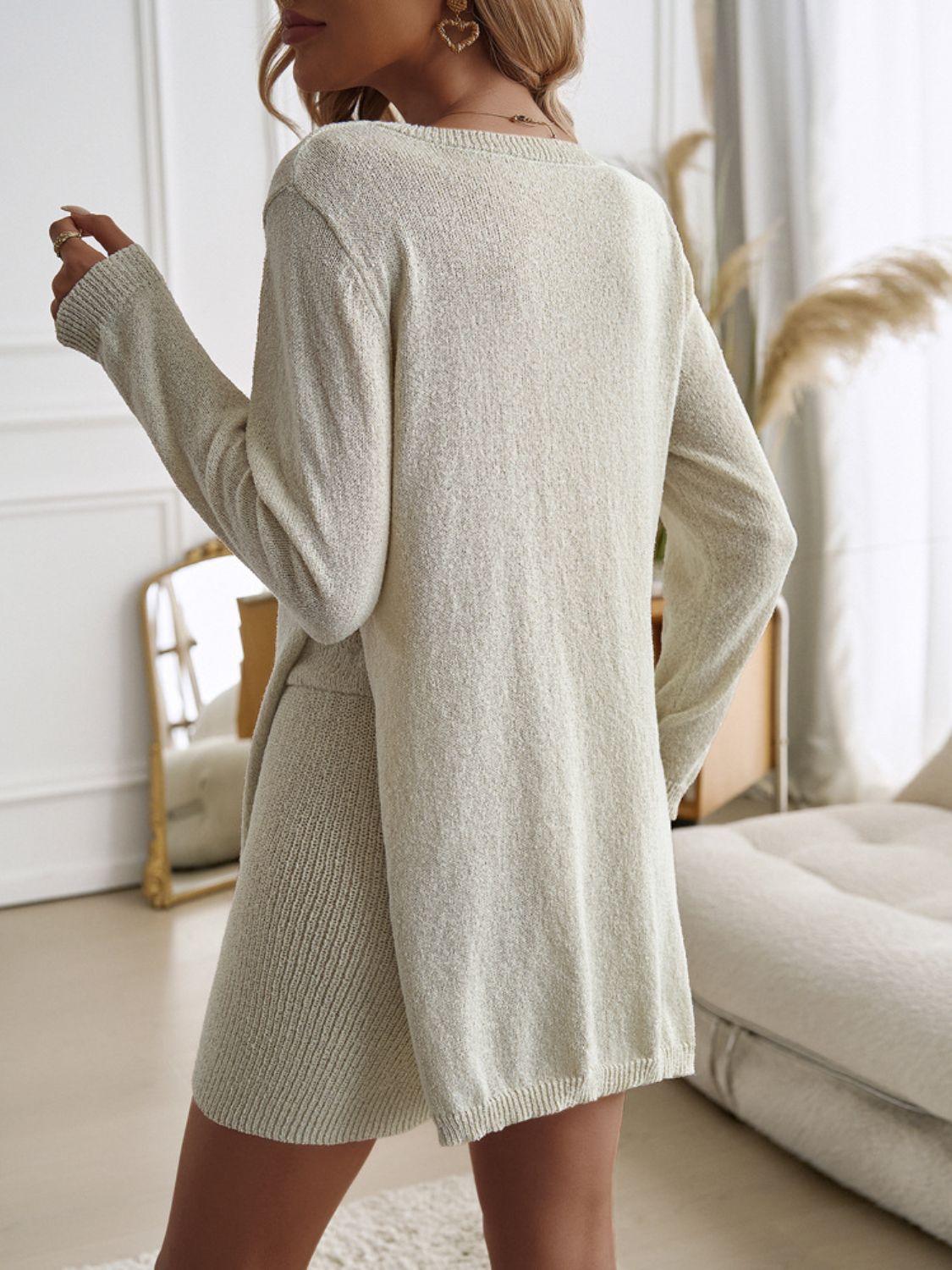 Devine Slit Round Neck Top and Shorts Sweater Set - ViarousViarousViarous