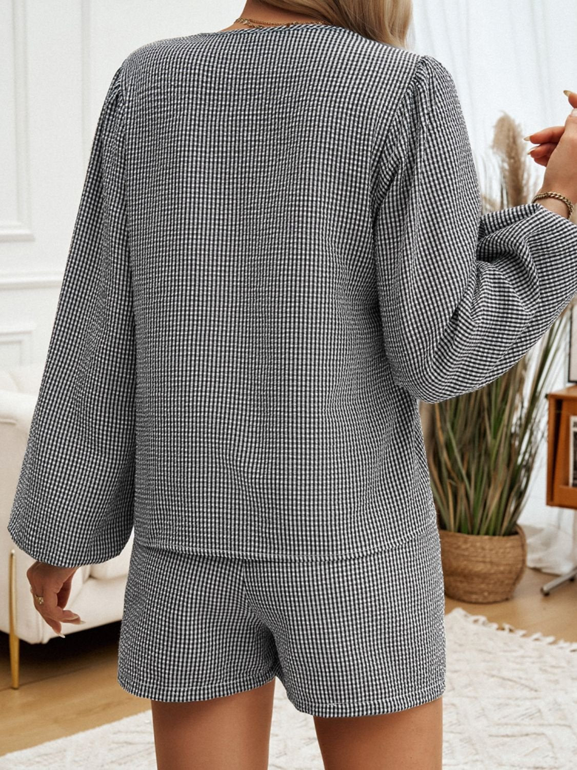 Devine Tied Long Sleeve Top and Shorts Set - ViarousViarousViarous