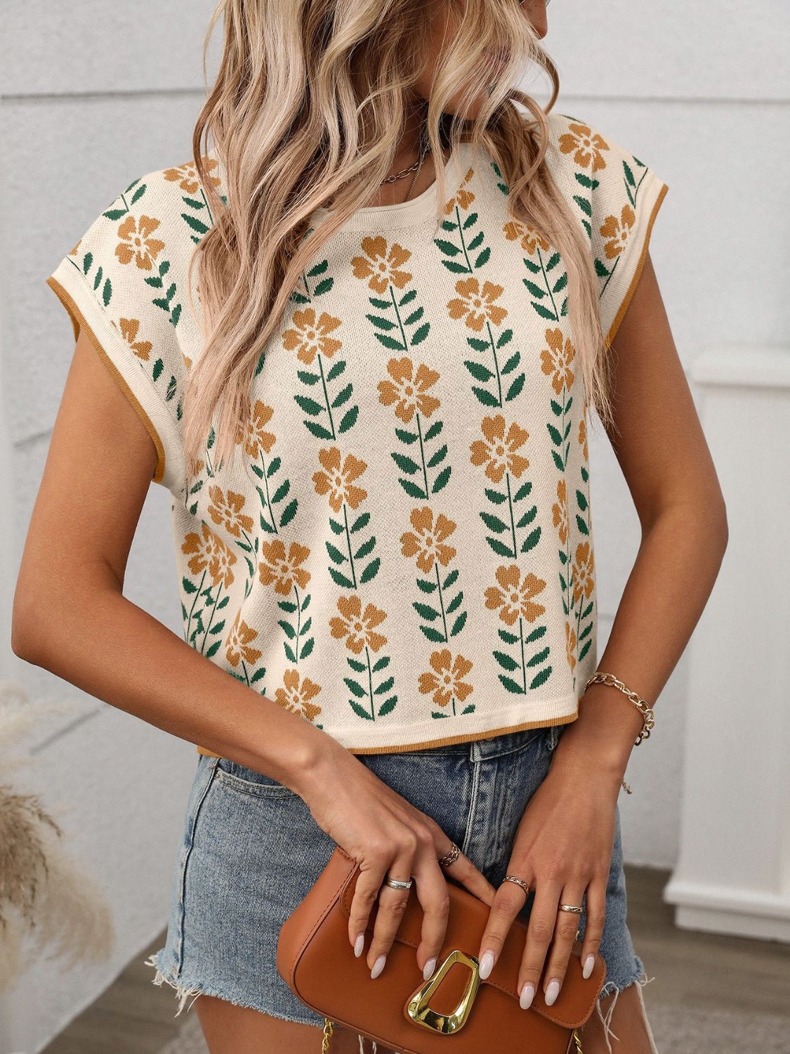 Flower Round Neck Short Sleeve Knit Top - ViarousViarousViarous