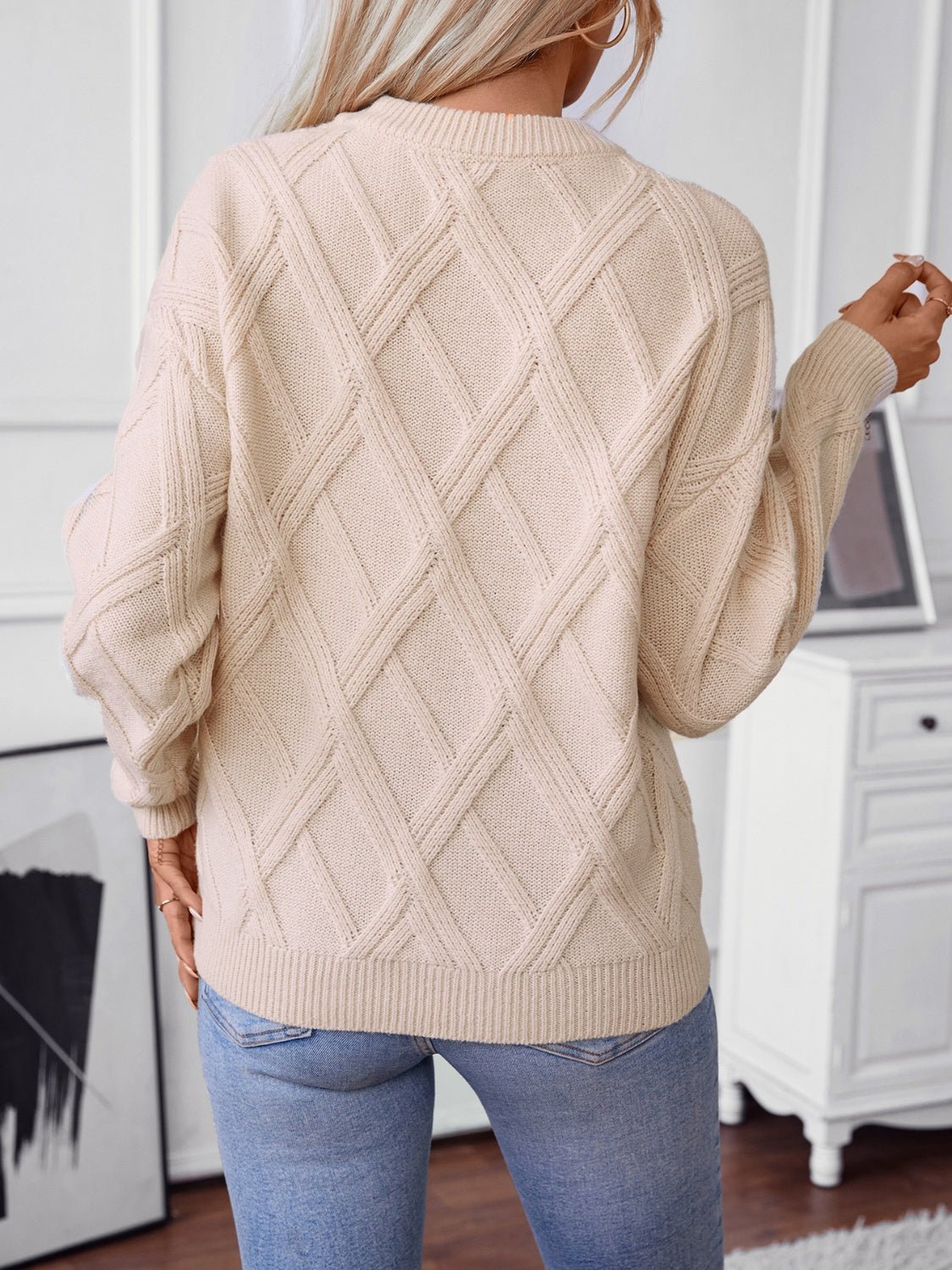 Geometric Round Neck Long Sleeve Sweater - ViarousViarousViarous