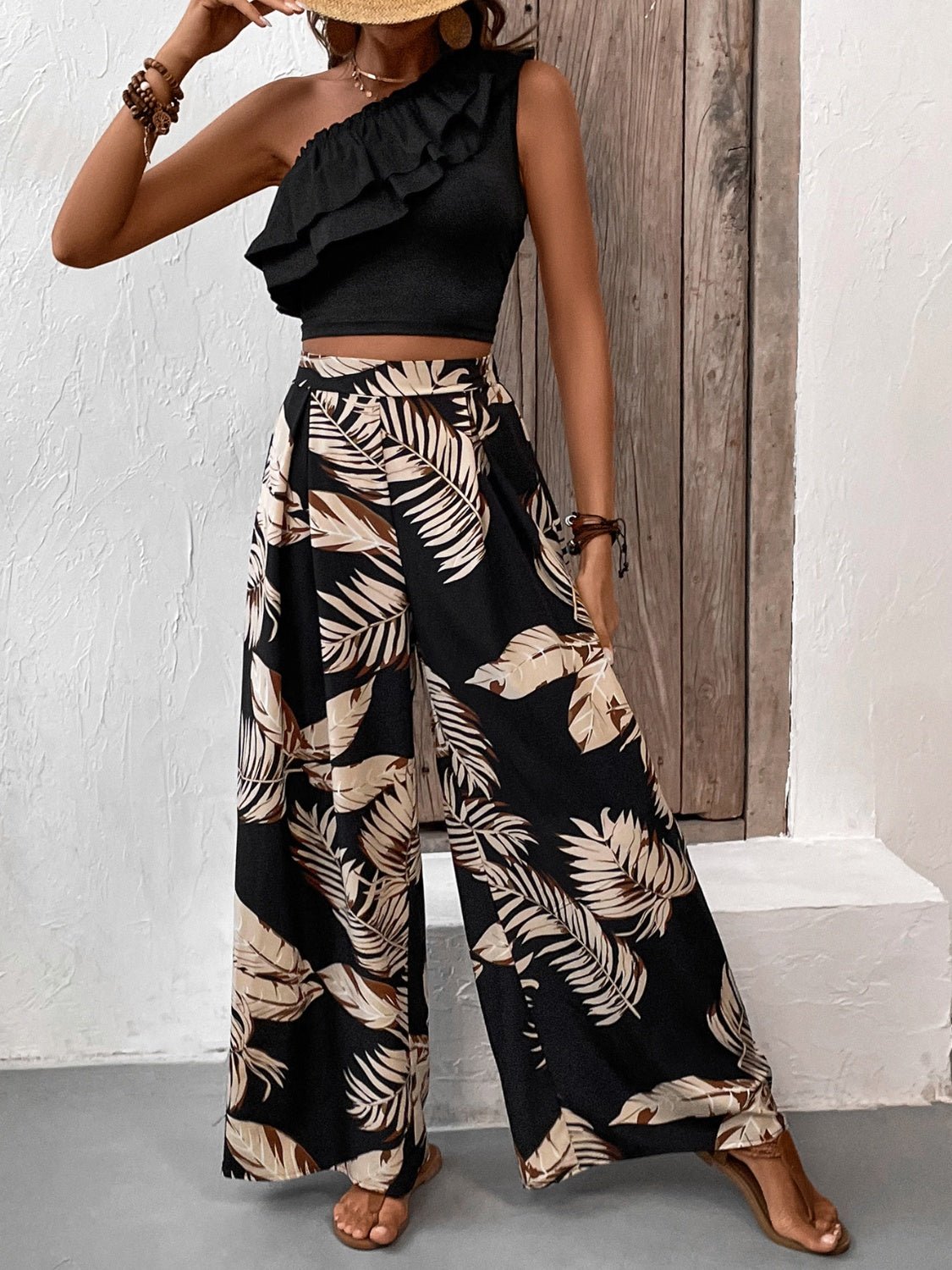 Honey Ruffled Sleeveless Top and Printed Pants Set - ViarousViarousViarous