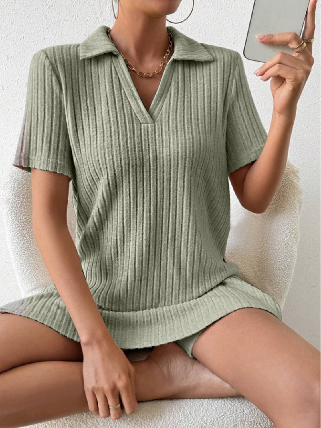 Johnny Collar Short Sleeve Top and Shorts Set - ViarousViarousViarous