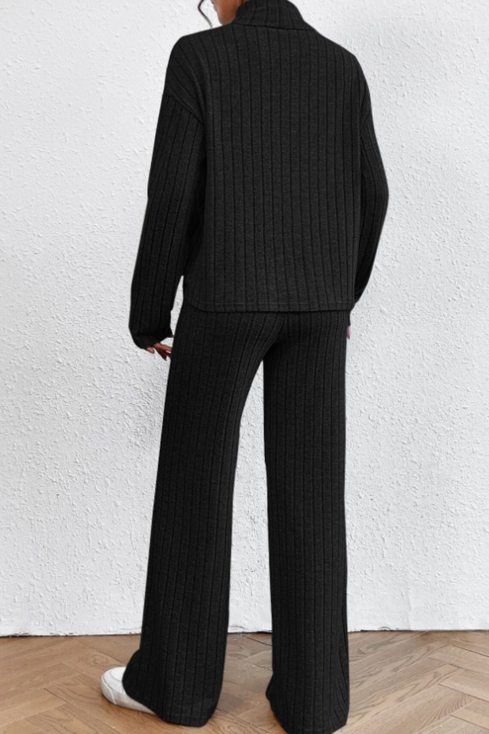 Mock Neck Dropped Shoulder Top and Pants Set - ViarousViarousViarous
