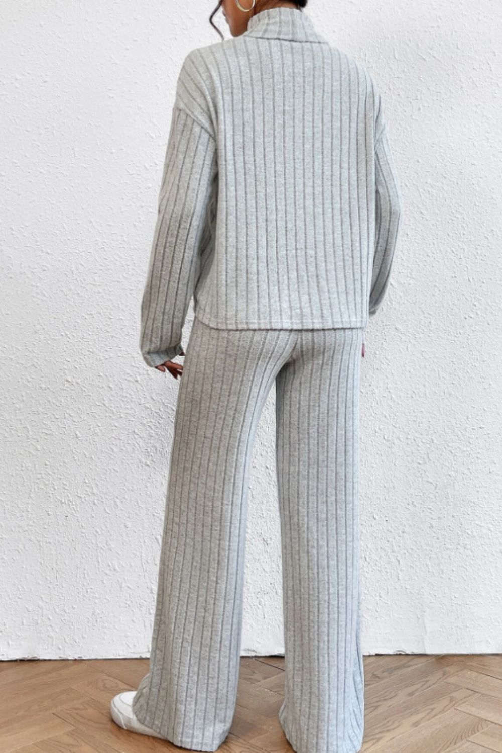 Mock Neck Dropped Shoulder Top and Pants Set - ViarousViarousViarous