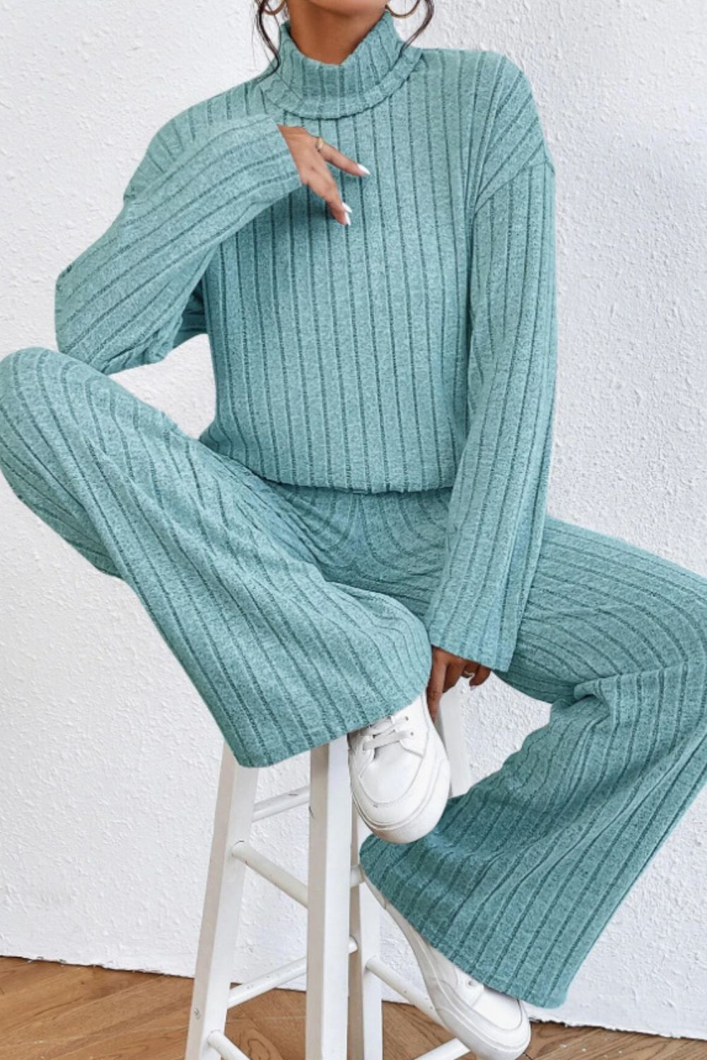 Mock Neck Dropped Shoulder Top and Pants Set - ViarousViarousViarous