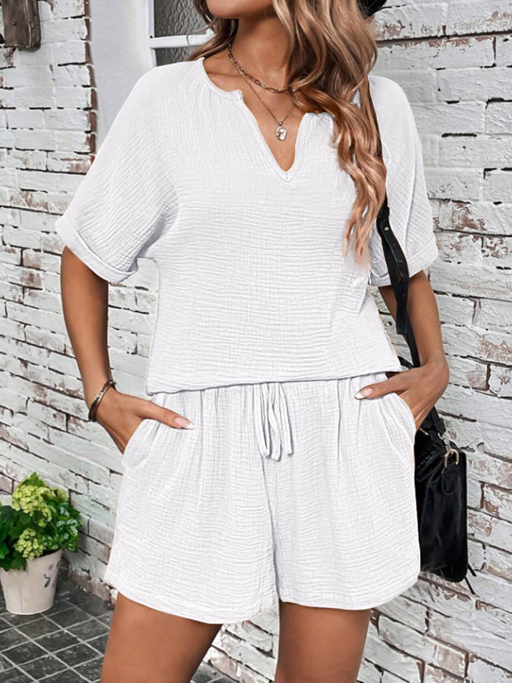 Notched Half Sleeve Top and Shorts Set - ViarousViarousViarous