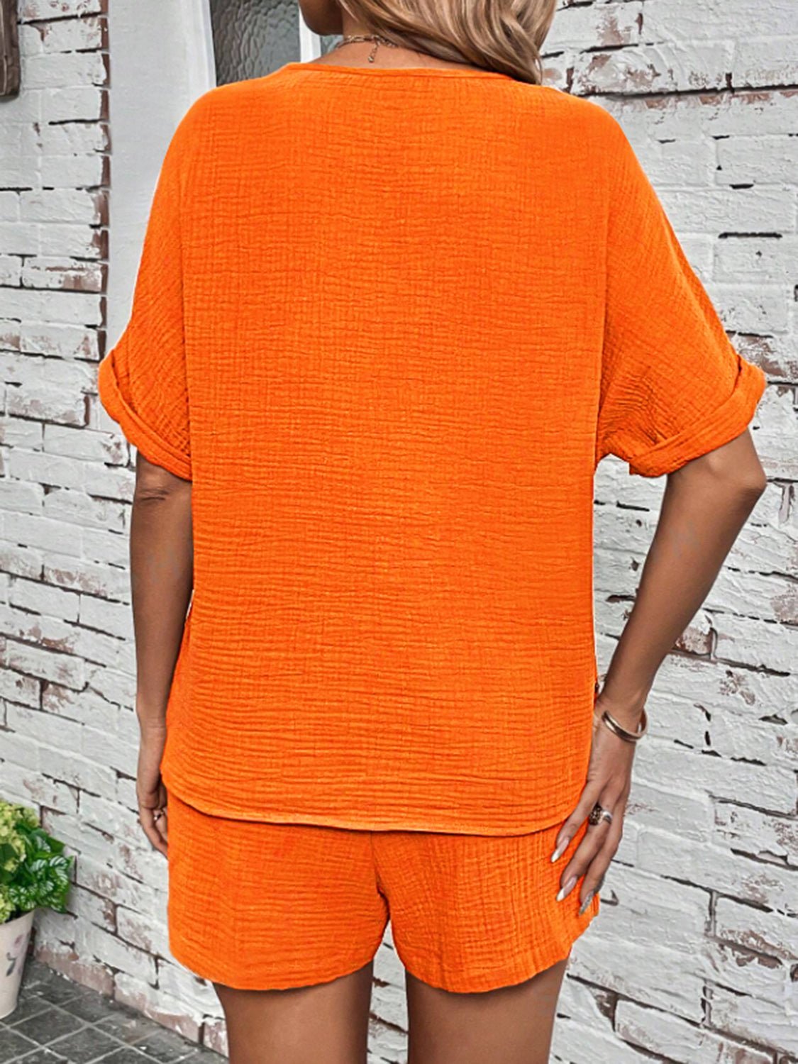 Notched Half Sleeve Top and Shorts Set - ViarousViarousViarous