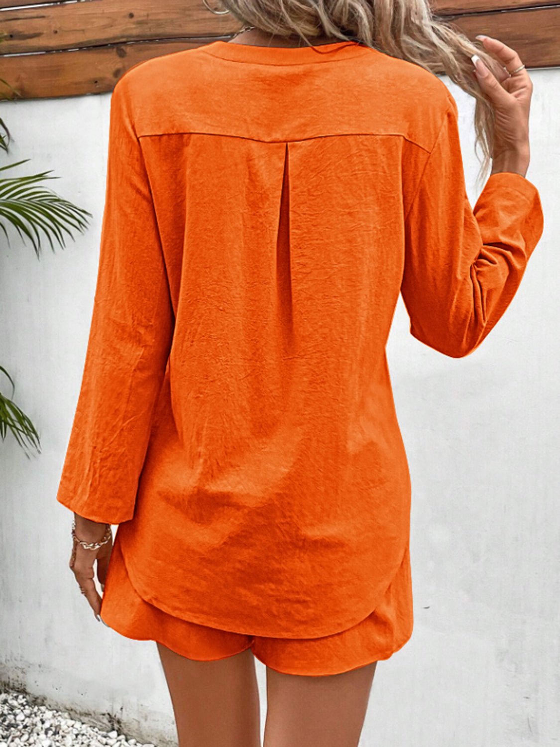 Notched Long Sleeve Top and Shorts Set - ViarousViarousViarous