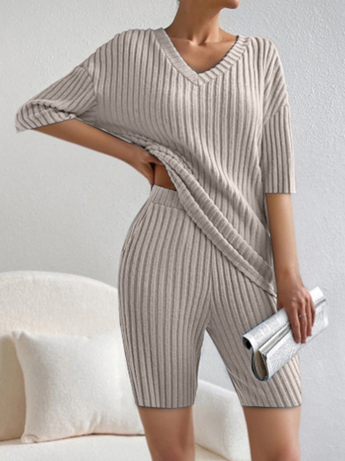 Ribbed V - Neck Top and Shorts Set - ViarousViarousViarous