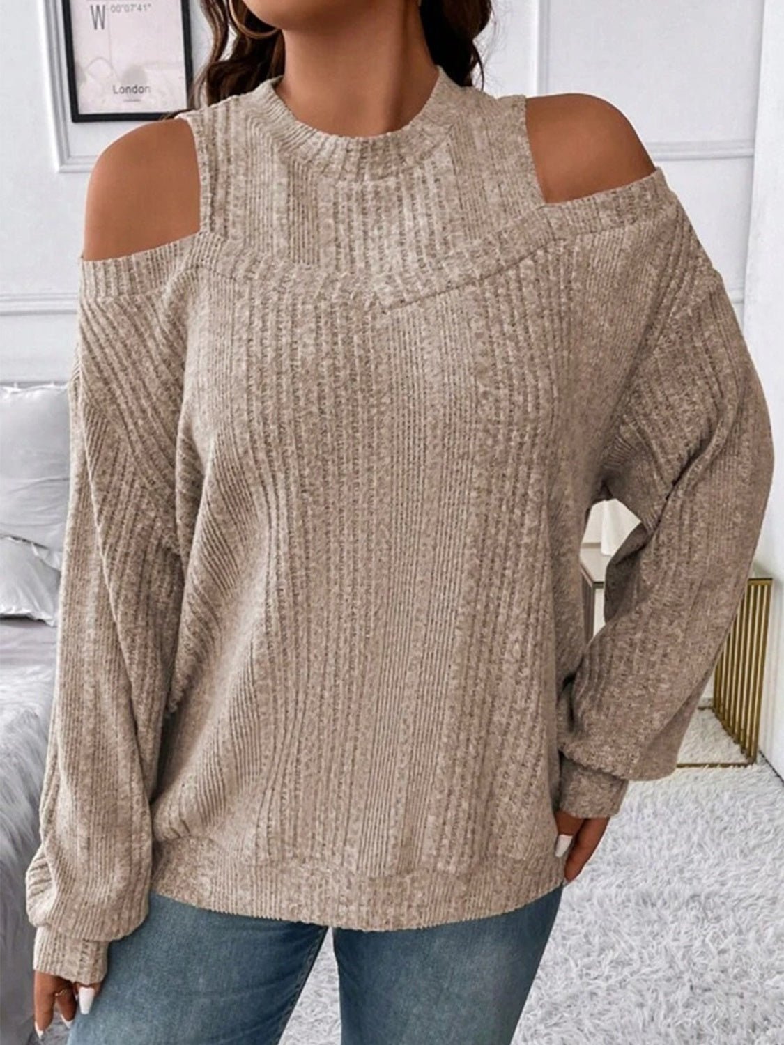 Round Neck Cold Shoulder Sweater - ViarousViarousViarous