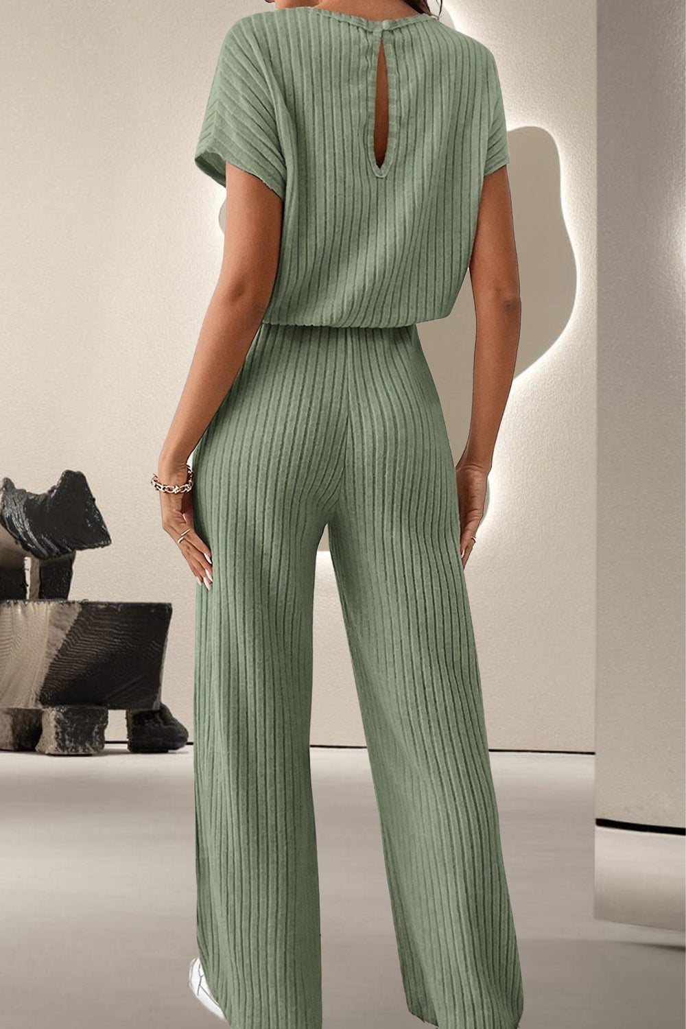Round Neck Short Sleeve Jumpsuit - ViarousViarousViarous