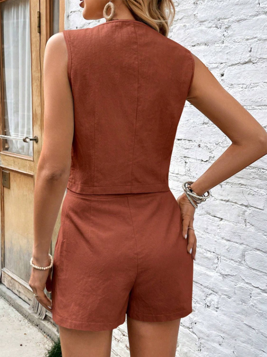 Scoop Neck Sleeveless Top and Shorts Set - ViarousViarousViarous
