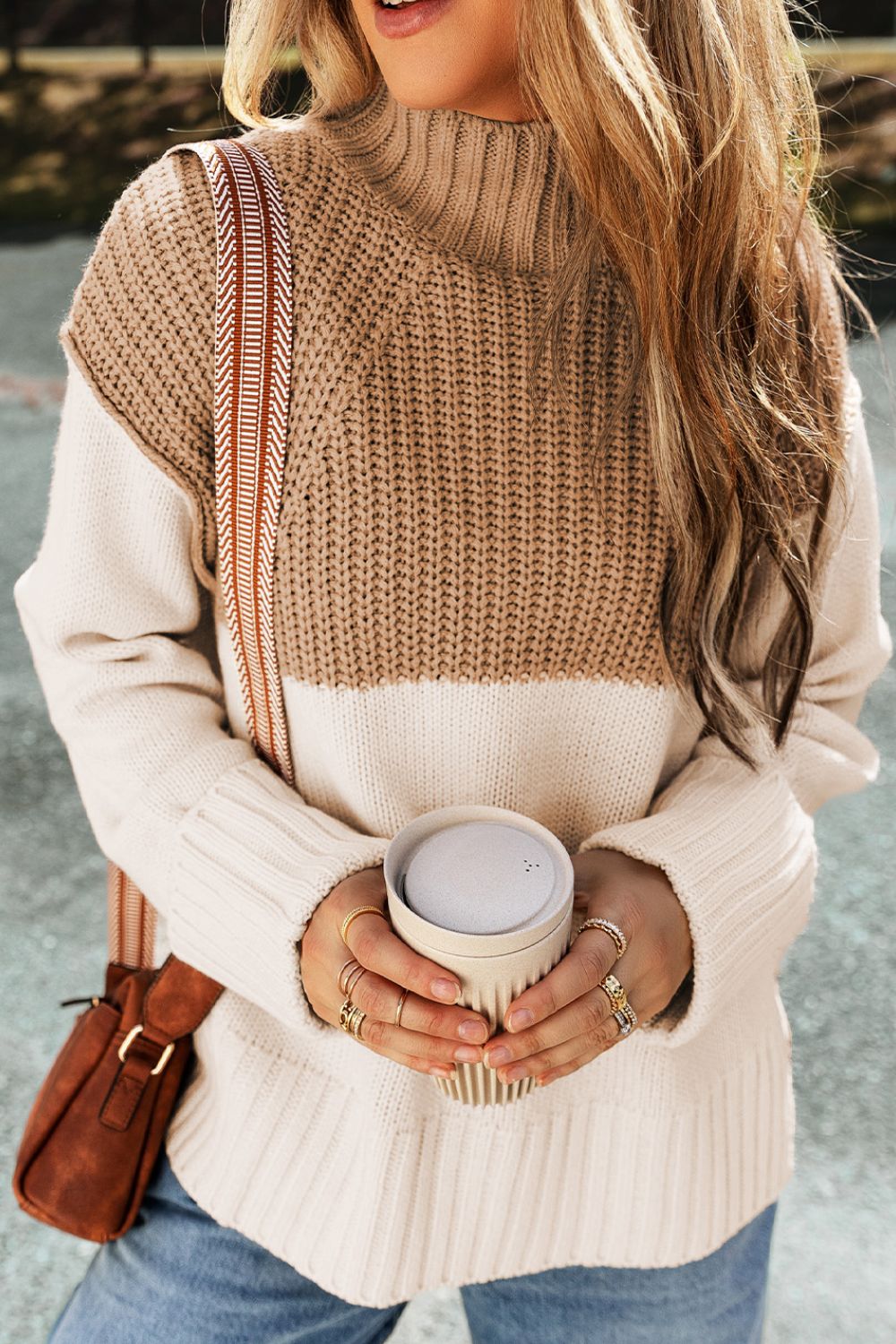 Slit Color Block Turtleneck Long Sleeve Sweater - ViarousViarousViarous