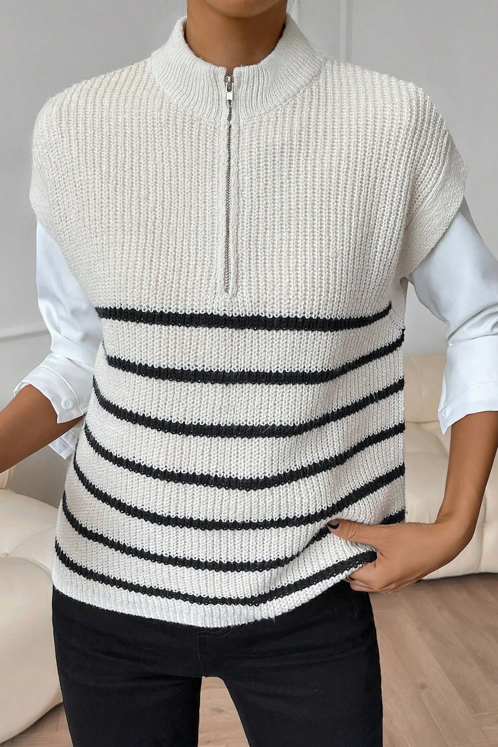 Striped Mock Neck Half Zip Sweater Vest - ViarousViarousViarous