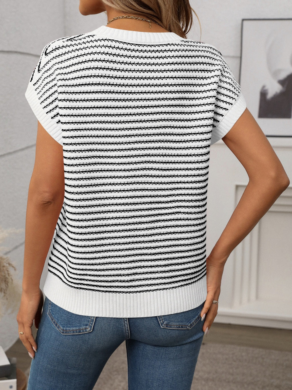 Striped Round Neck Short Sleeve Knit Top - ViarousViarousViarous