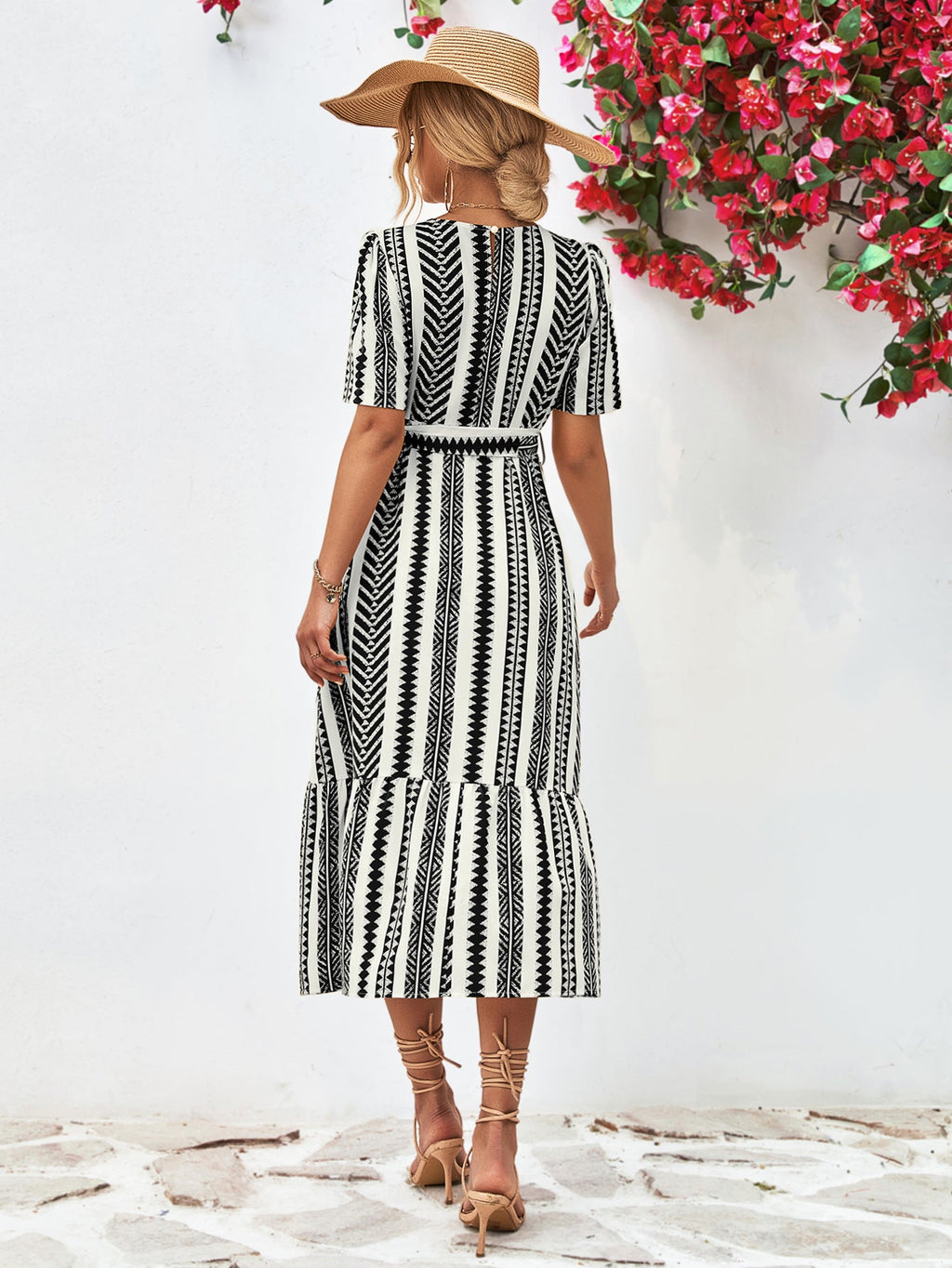 Striped Tie Belt Round Neck Puff Sleeve Dress - ViarousViarousViarous