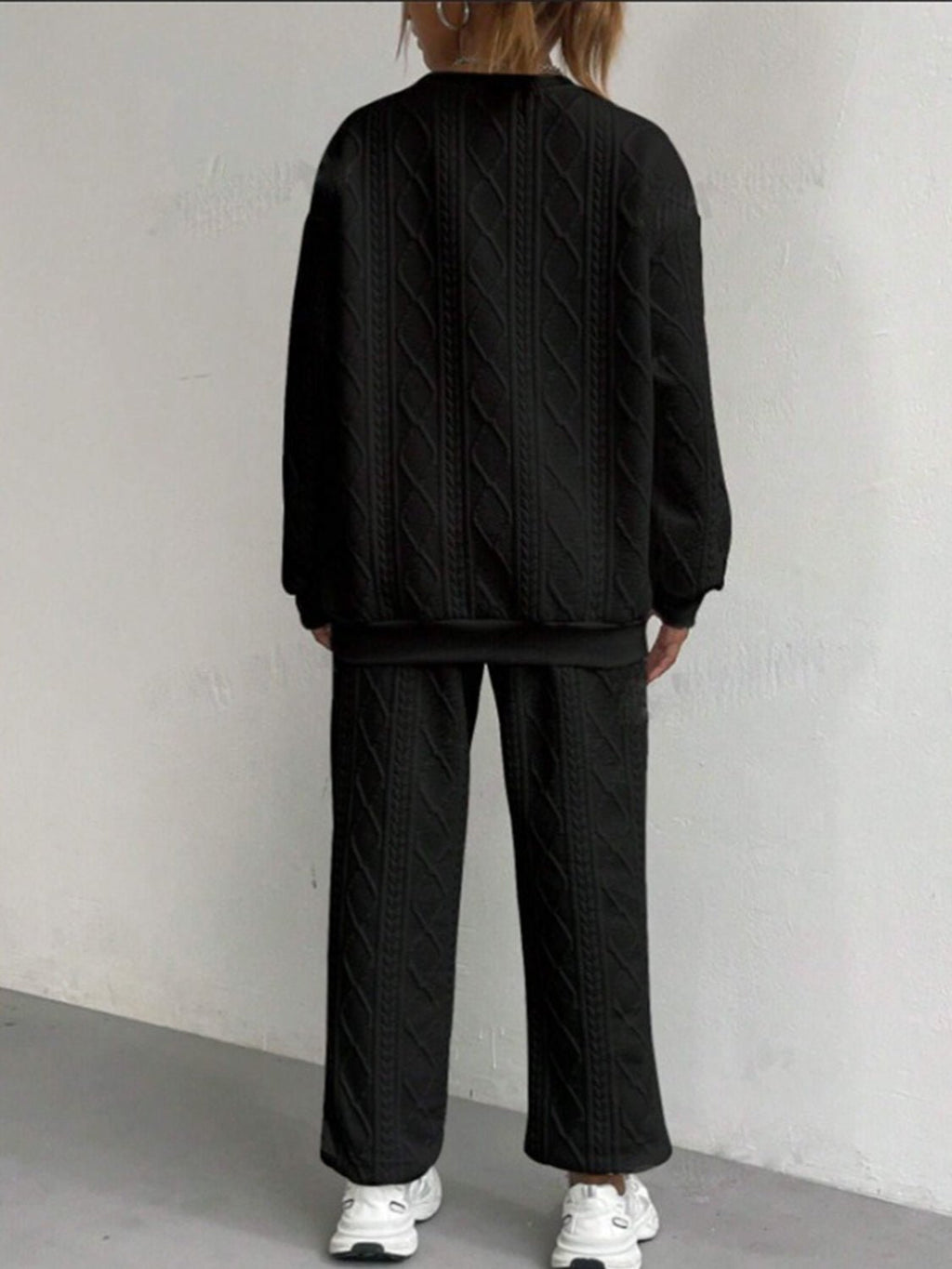 Texture Round Neck Top and Pants Set - ViarousViarousViarous