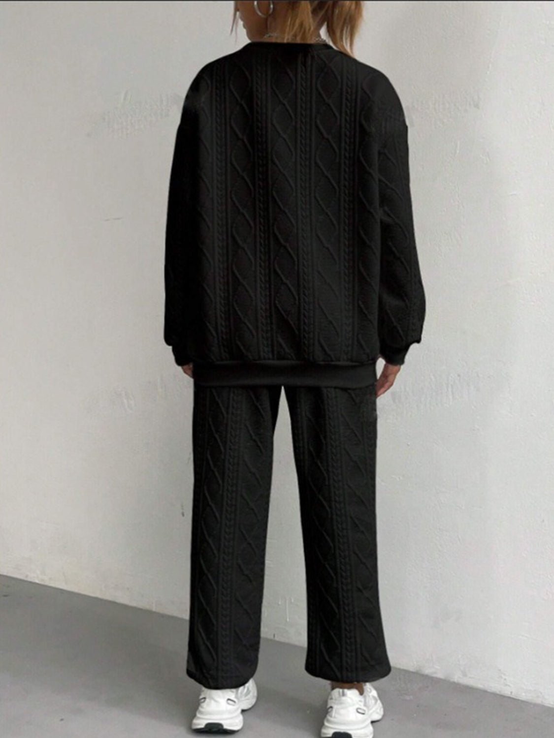 Texture Round Neck Top and Pants Set - ViarousViarousViarous