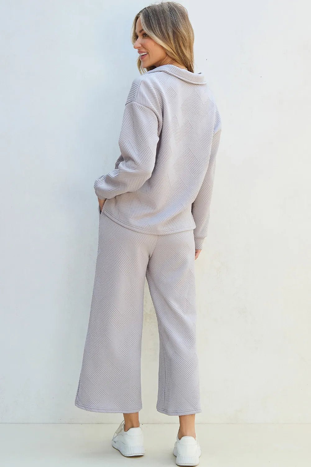 Textured Long Sleeve Top and Drawstring Pants Set - ViarousViarousViarous