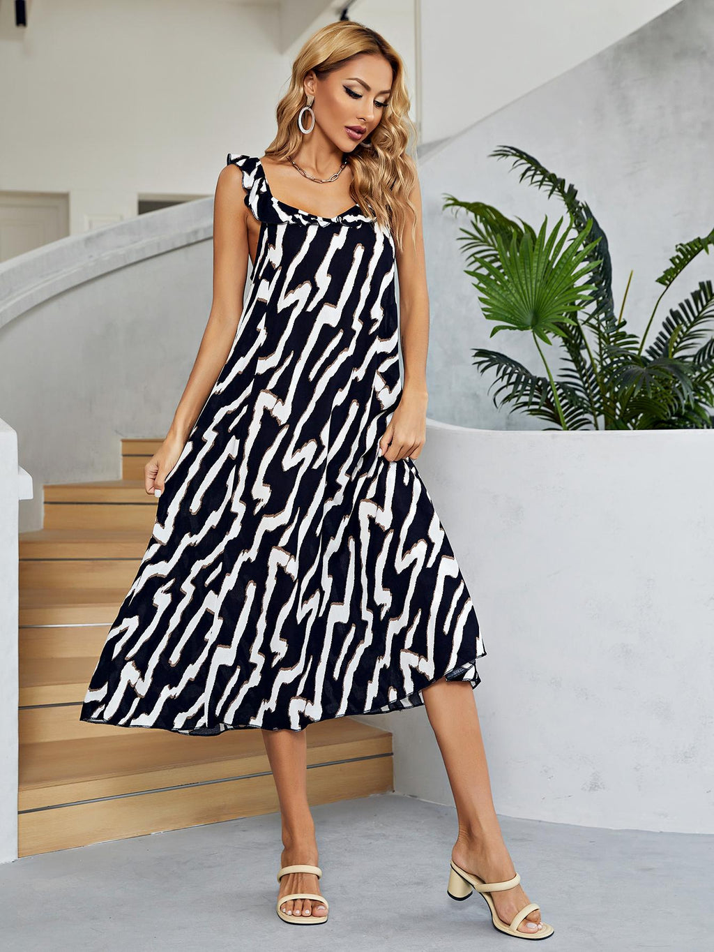 Two - Tone Low Back Midi Dress - ViarousViarousViarous