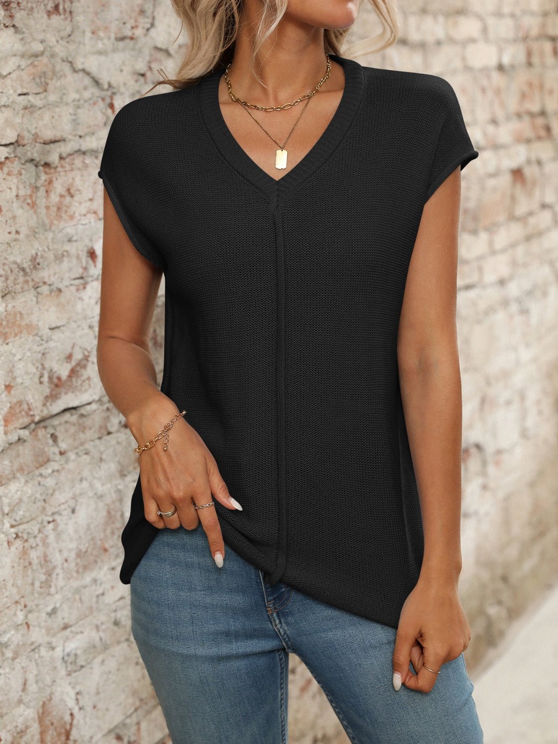 V - Neck Short Sleeve Knit Top - ViarousViarousViarous